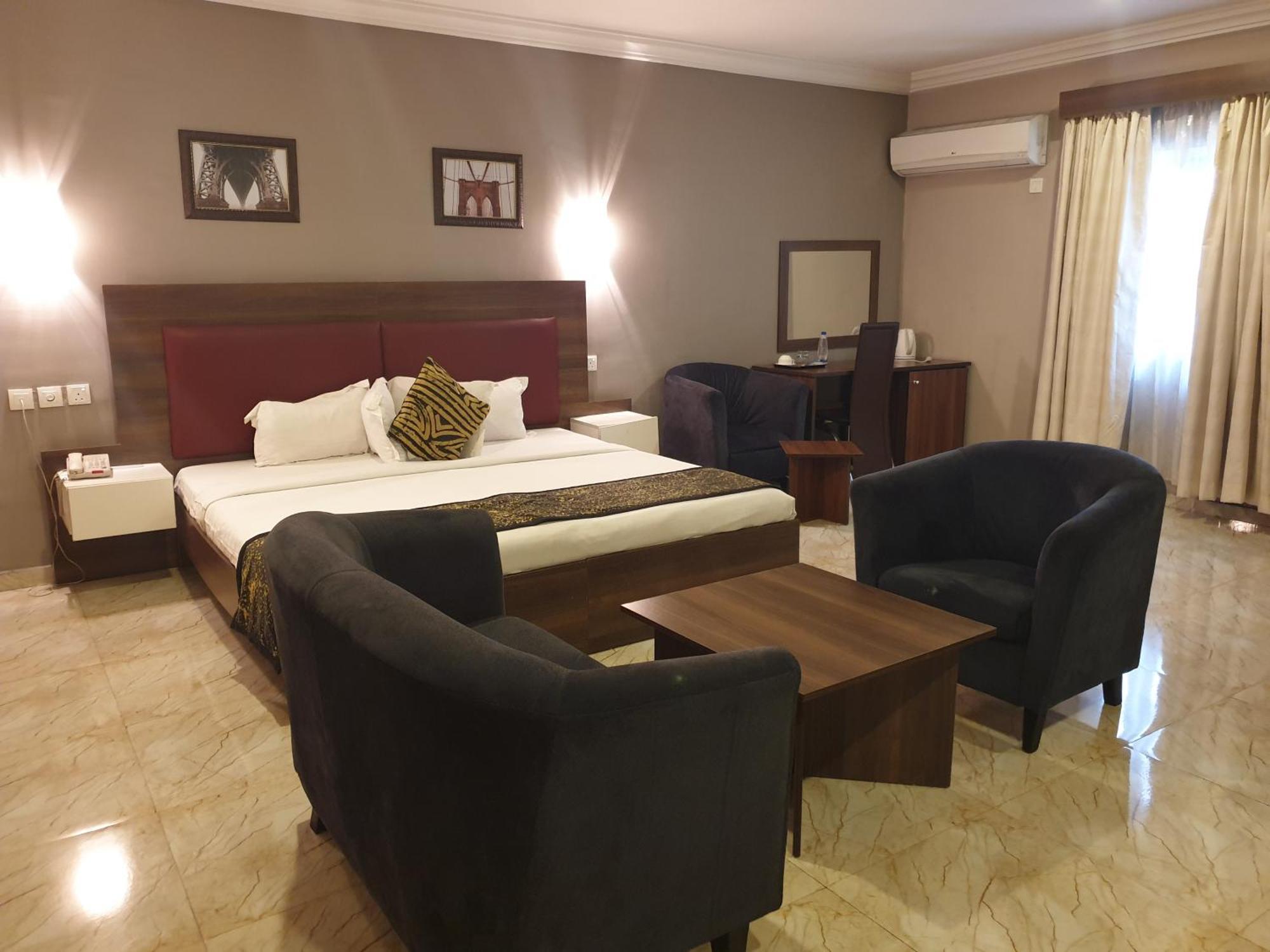 Visa Karena Hotels Port Harcourt Exterior foto
