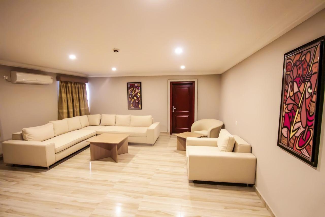 Visa Karena Hotels Port Harcourt Exterior foto