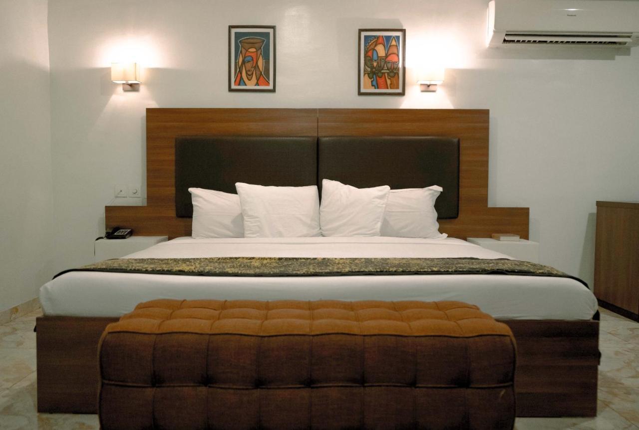 Visa Karena Hotels Port Harcourt Exterior foto